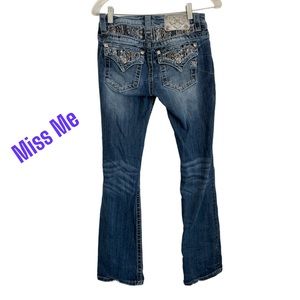 Miss Me Relaxed Boot Cut Jeans Style # XP8188B Size 26 x 33 Embellished